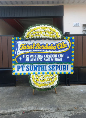 Papan Bunga Duka di Pasir Ampo