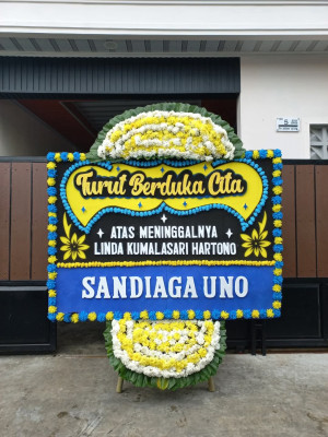 Papan Bunga Duka di Pasir Ampo